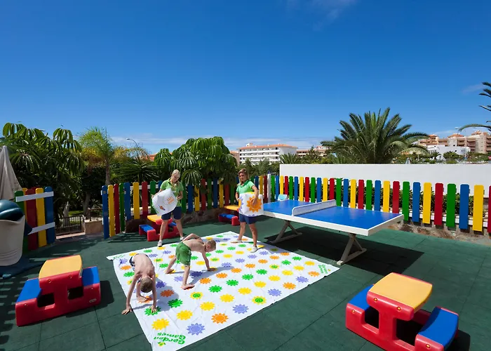 Paradise Park Fun Lifestyle Hotel